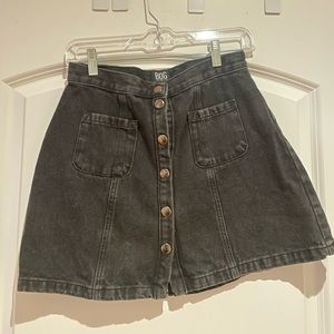 BDG size M black denim skirt